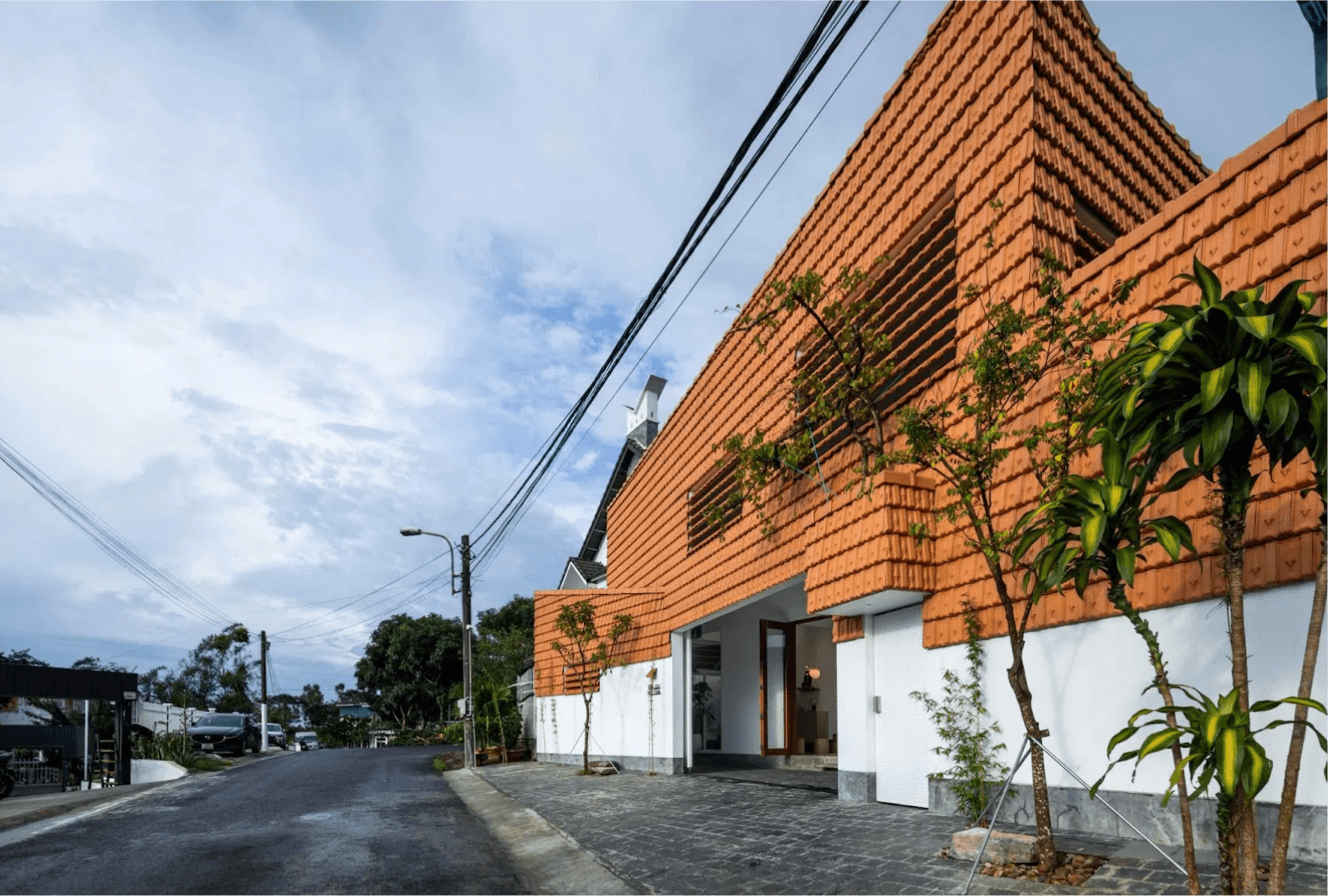 tile-house-kien-viet.title
